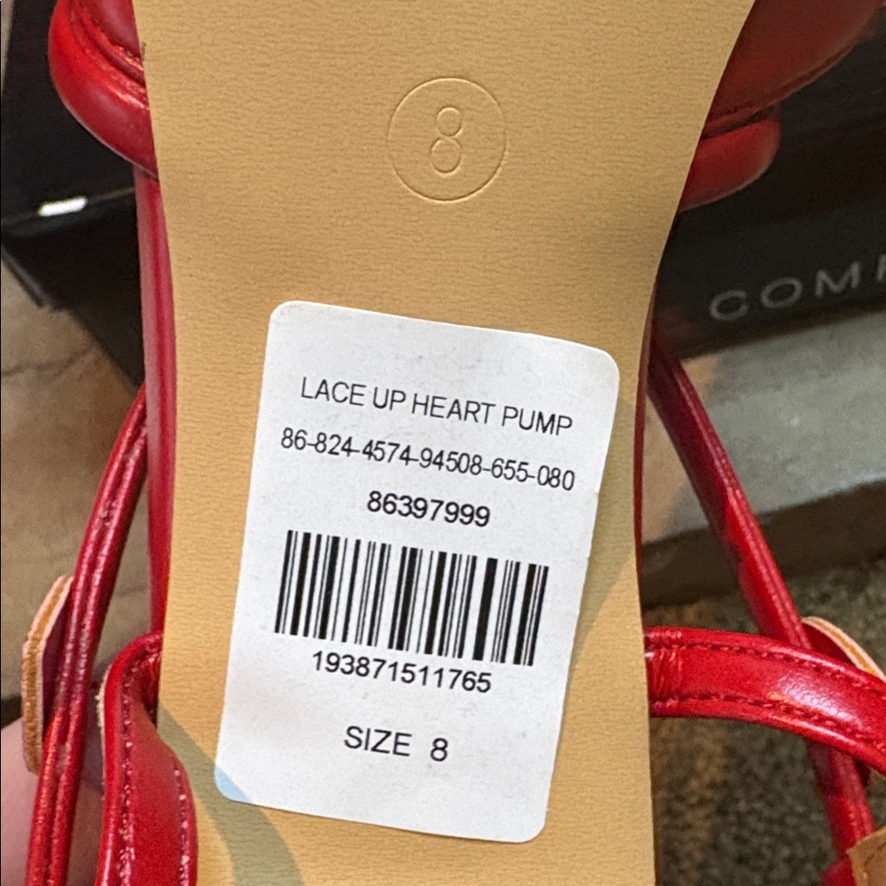 New York & Company Red Heart Lace Up Size 8 NIB - Picture 2 of 10